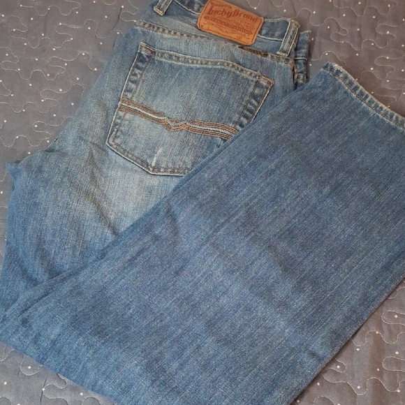 Lucky Brand Relaxed Fit Blue Jeans size 32 short - Picture 1 of 7